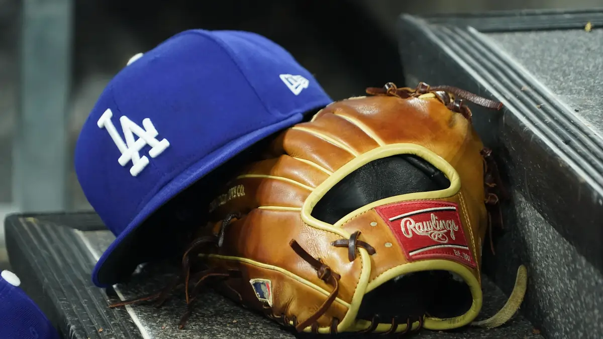 Red Sox Bet on 32-Year-Old Former Dodgers Prospect: A Smart Move?